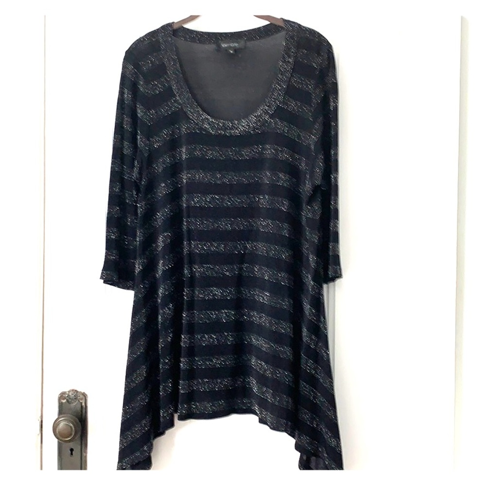 Karen Kane Sharkbite tunic top - Plus Size -